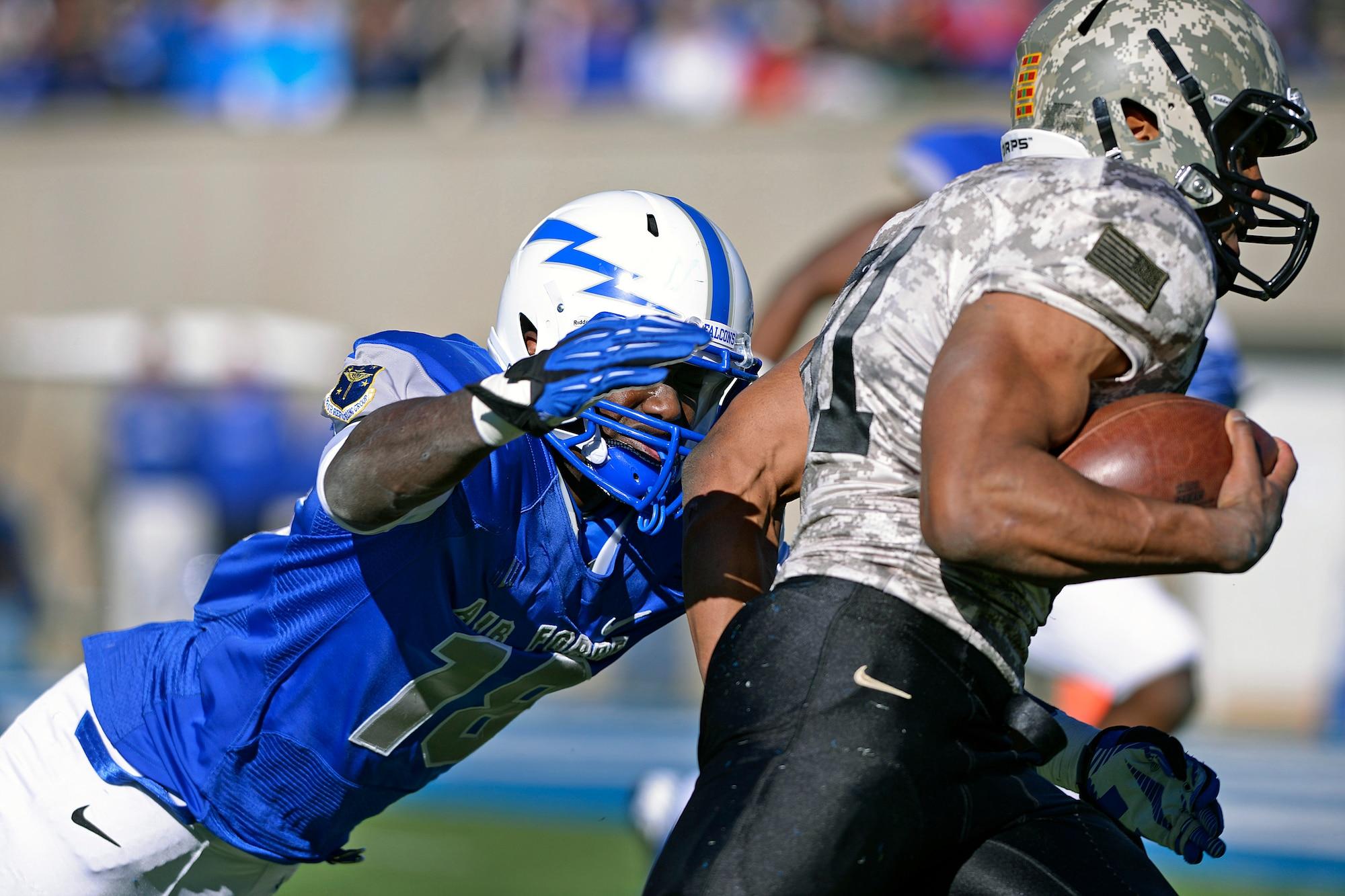 how-to-take-a-hit-in-football-the-kids-football